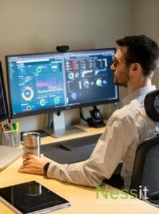 Seamless Networking & WiFi solutions enhancing reliable connectivity in modern workplaces.